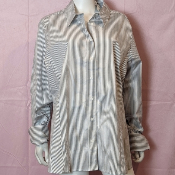 Lane Bryant Gray and White Striped Long Sleeve Button Up Shirt size 24 - Picture 1 of 7